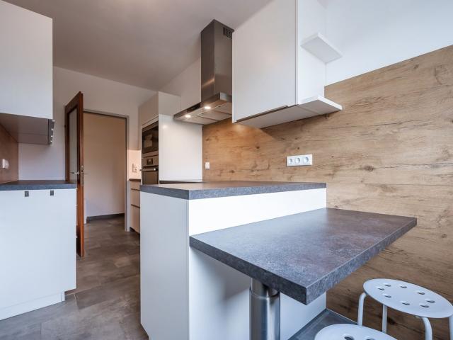 Großzügige 3 Zimmer Wohnung mit Loggia & Grünblick | Nur 25 Min. nach Wien