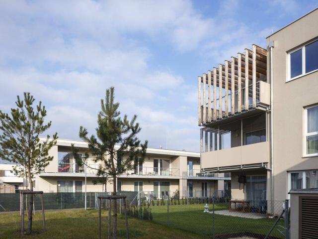 Großzügige 3 Zimmer Wohnung mit sonnigem Balkon und moderner Wohnküche