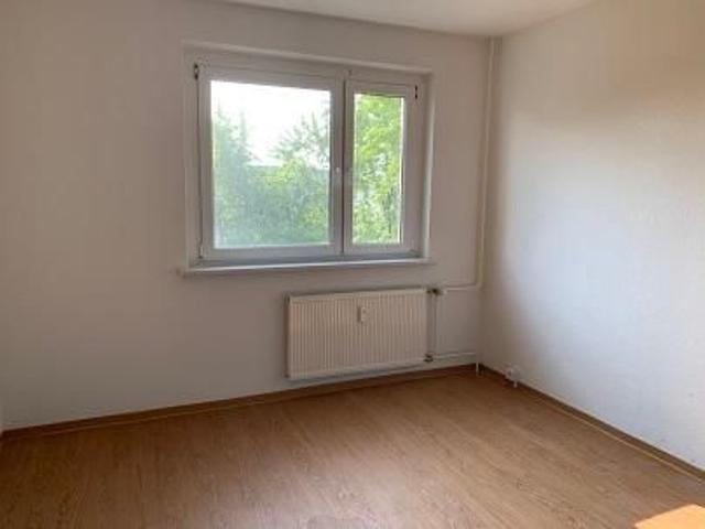 Großzügige 3 Zimmer Wohnung am Roten Berg!