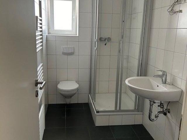 Großzügige 3 Zimmer Wohnung am Zollberg