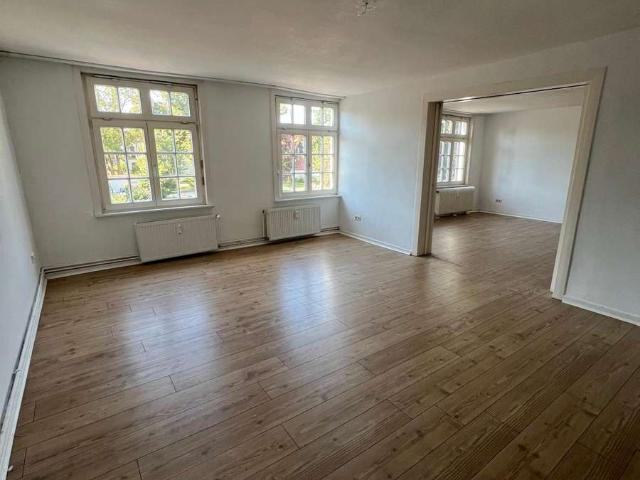Großzügige 3 Zimmer Wohnung direkt in der Innenstadt!