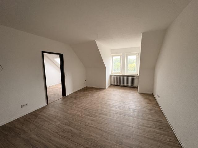 Großzügige 3 Zimmer Wohnung ideal für Paare