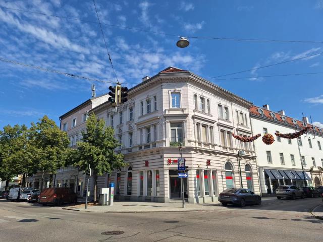 Großzügige 3 Zimmer Wohnung im Zentrum von Wels