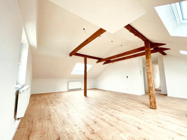 Großzügige 3 Zimmer Wohnung in Maxhütte Haidhof