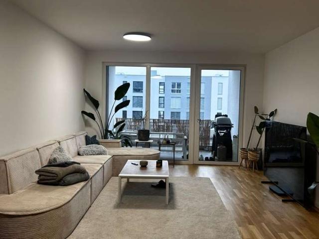 Großzügige 3 Zimmer Wohnung in modernem Wohnkomplex