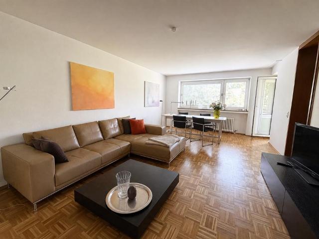Großzügige 3 Zimmer Wohnung in Düsseldorf Golzheim