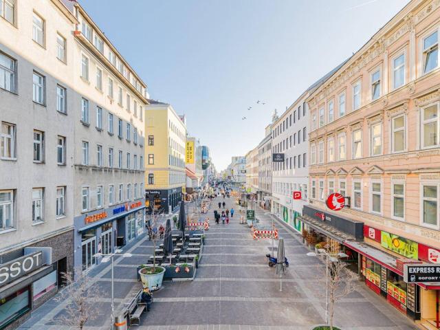 Großzügige 3 Zimmer Wohnung in der Fussgängerzone
