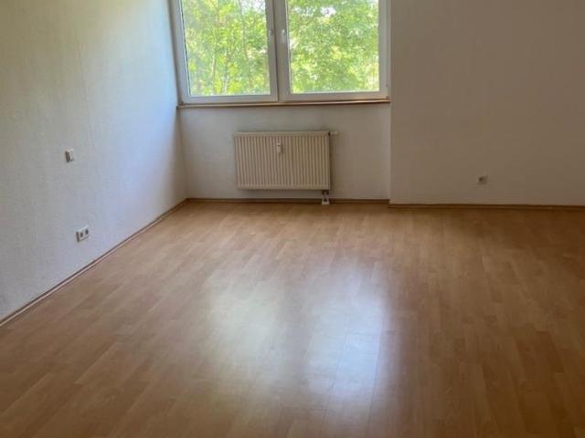 Großzügige 3 Zimmer Wohnung in Eberstadt ab dem 01.09.2026 zu vermieten!