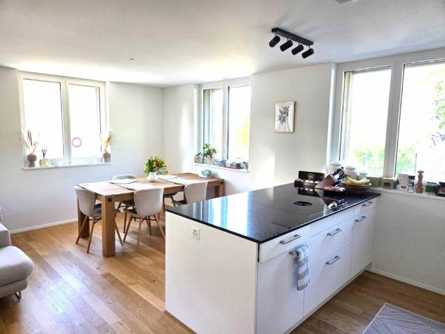 Grosszügige 3 ½ Zimmer Wohnung in Thurgaus steuergünstigsten Gemeinde