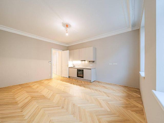 Großzügige 3 Zimmer Wohnung in zentraler Lage