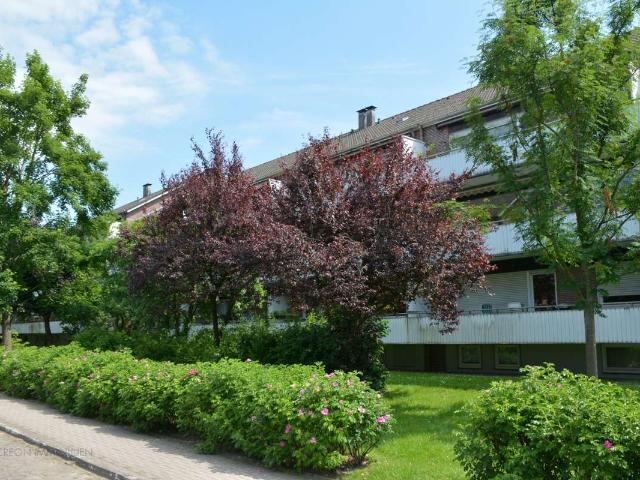 Großzügige 3 Zimmer Wohnung, renoviert, gepflegt, gut vermietet, Nähe Bahnhof