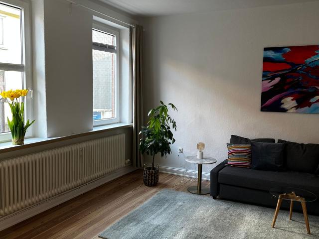 Großzügige 3 Zimmer Altbauwohnung, Kiel Amsterdam Apartments for Rent