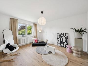 Großzügige 3 Zimmer Eigentumswohnung mit zwei Balkonen optional mit Garage