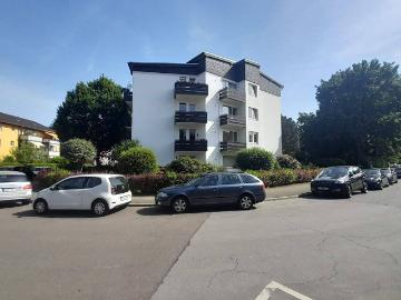 Großzügige 3 Zimmer Eigentumswohnung mit zwei Balkonen in begehrter Lage von Düsseldorf Bilk Uni