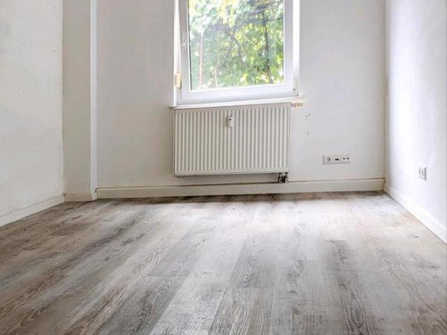 Großzügige 3 Zimmer Erdgeschosswohnung
