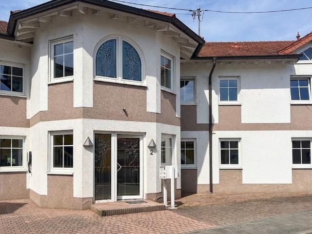 Großzügige 3 Zimmer ETW mit 103 m² und toller Einbauküche in ruhiger Wohnlage von Harthausen