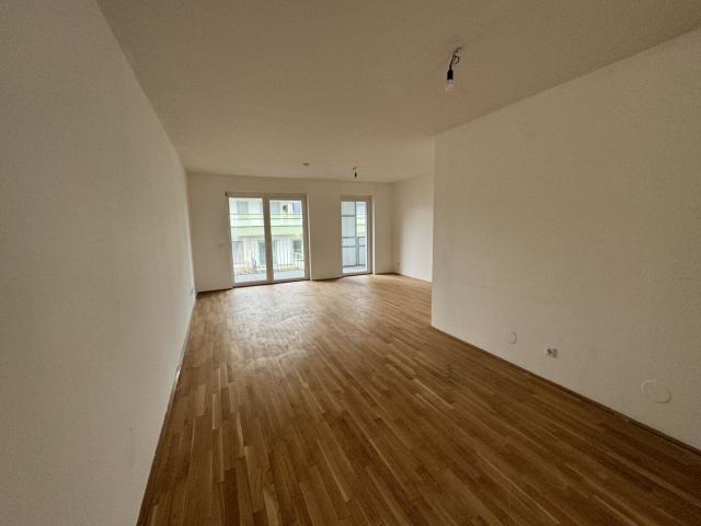 Großzügige 3 Zimmer Genossenschaftswohnung mit Balkon!