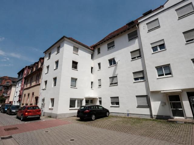Großzügige 3 Zimmer Maisonettewohnung 95 m² in zentraler Lage von Kaiserslautern – ab 01.09. frei
