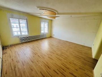 Großzügige 3 Zimmer Mietwohnung mit Balkon in Mürzzuschlag