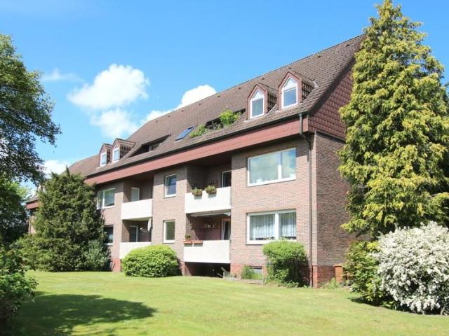 Großzügige 3 Zimmer Obergeschosswohnung mit Loggia und Kellerraum in zentraler Lage in Bad Zw'ahn