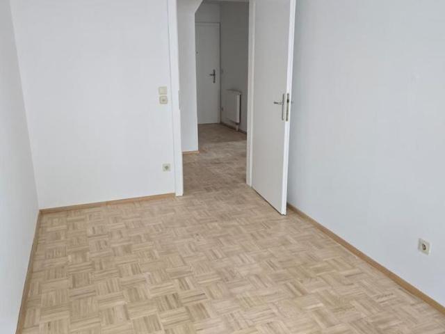 Großzügige 3 Zimmerwohnung am Hauptplatz Top 2