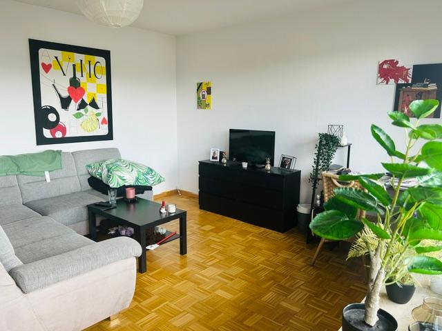 Großzügige 3 ZKB Wohnung mit Balkon im Ziegelhofviertel