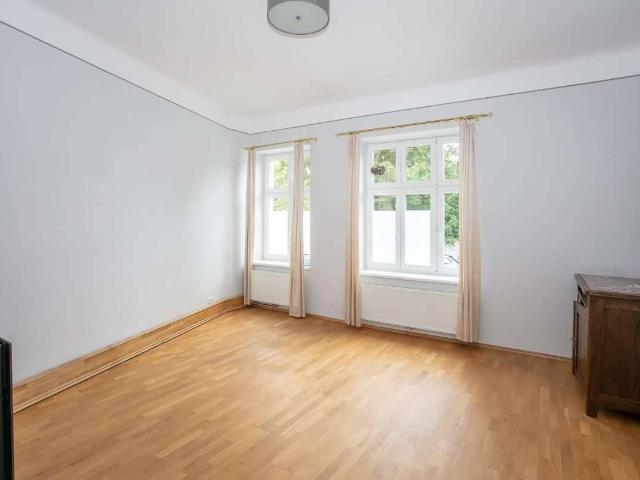 Großzügige 3 4 Zimmer Wohnung am Kremserberg