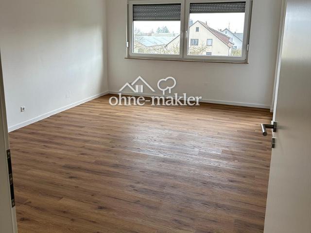 Komplett renovierte 3,5 Zimmer Wohnung mit 89 m², Balkon & Aufzug – sofort bezugsfrei