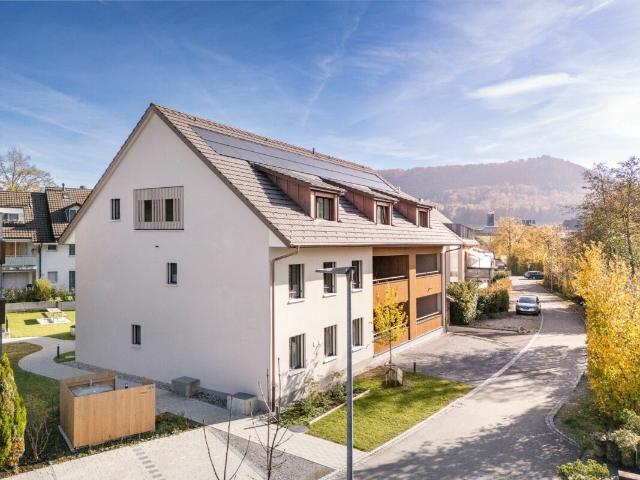 Grosszügige 3.5 Zimmer Wohnung an ruhiger Lage mit herrlichem Sitzplatz