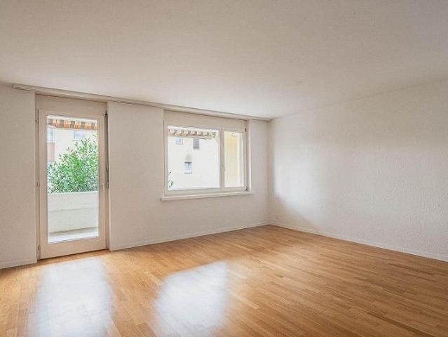 Grosszügige 3.5 Zimmer Wohnung im beliebten Herblinger Quartier