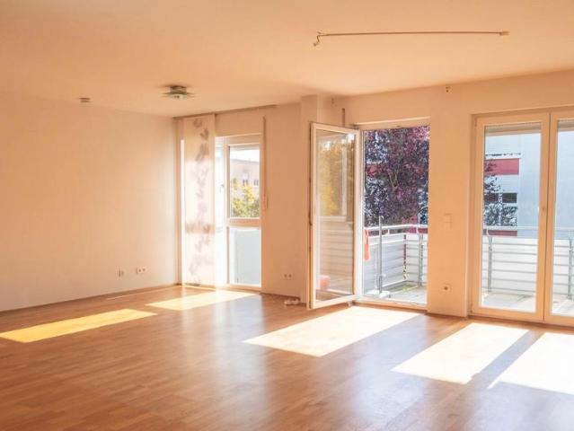 Großzügige 3,5 Zimmer Wohnung in Obermenzing