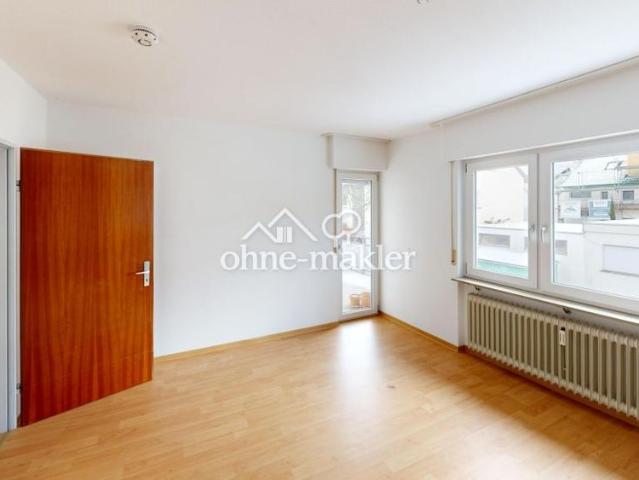 Großzügige 3,5 Zimmer Wohnung mit Ankleidezimmer & Balkon – ca. 98 m² in Böblingen Dagersheim