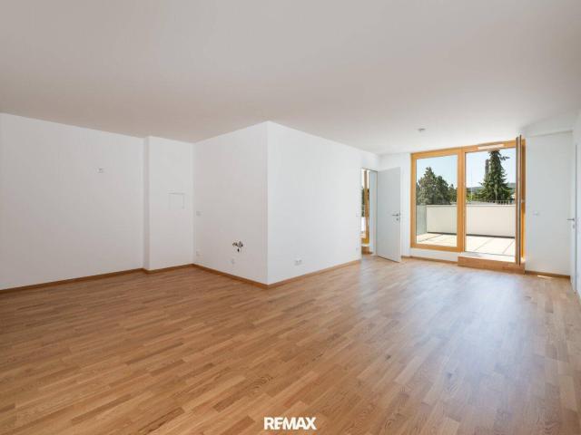 Großzügige 3,5 Zimmer Wohnung mit Balkon future fit homes !