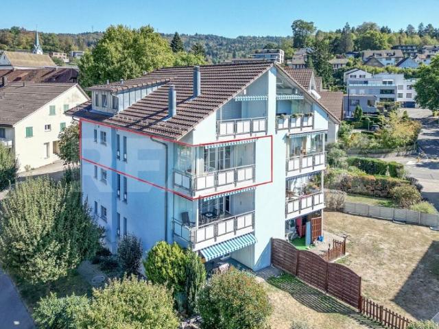Grosszügige 3.5 Zimmerwohnung an äusserst zentraler und sonniger Lage in Fislisbach Nähe Baden!
