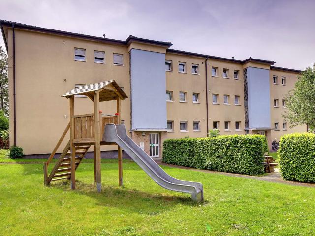 Großzügige 3,5 Zimmerwohnung mit Balkon!