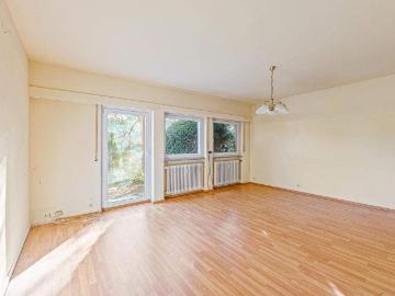 Großzügige Terrassenwohnung mit Blick ins Grüne sofort zu übernehmen