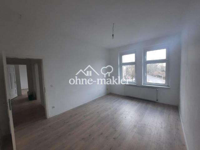 Großzügige und charmante Wohnung im 2. OG