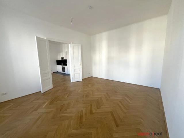 Großzügige und helle 2 Zimmer Altbauwohnung im 9. Bezirk