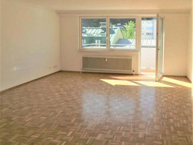 Großzügige und helle 4 Zimmer Wohnung im Andräviertel