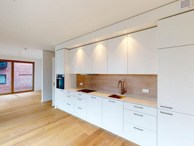 Großzügige und lichtdurchflutete 3 Zimmer Wohnung im Herzen der HafenCity