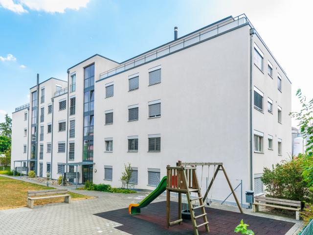 Grosszügige und moderne Familienwohnung in Niederhasli