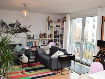Großzügige und neu renovierte 3 Zimmer Wohnung