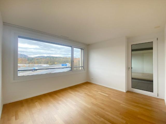 Grösszügige und urbane 2.5 Zimmerwohnung