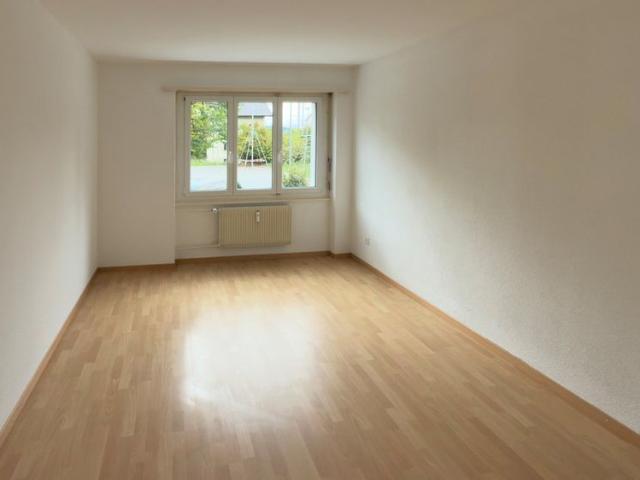 Grosszügige Wohnung mit Wintergarten