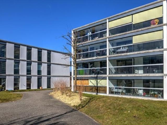 Grosszügige Wohnung mit Wintergarten in Lachen SZ!
