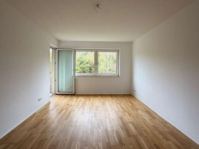 Großzügige Wohnung mit zwei Balkonen in Laufamholz