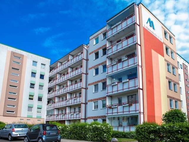 Großzügige Wohnung mit guter Infrastruktur!