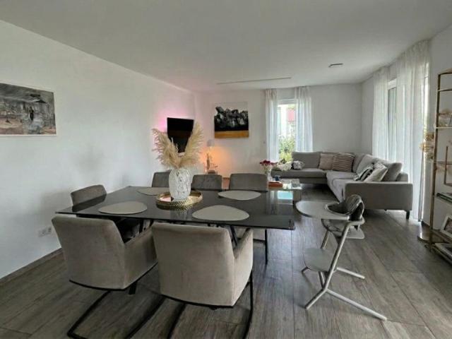 Großzügige Wohnung mit Stil