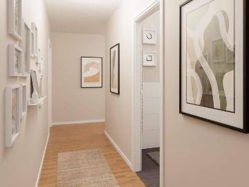 Großzügige Wohnung mit Süd Balkon und Keller