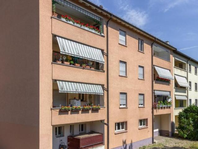 Grosszügige Wohnung an beliebter Lage